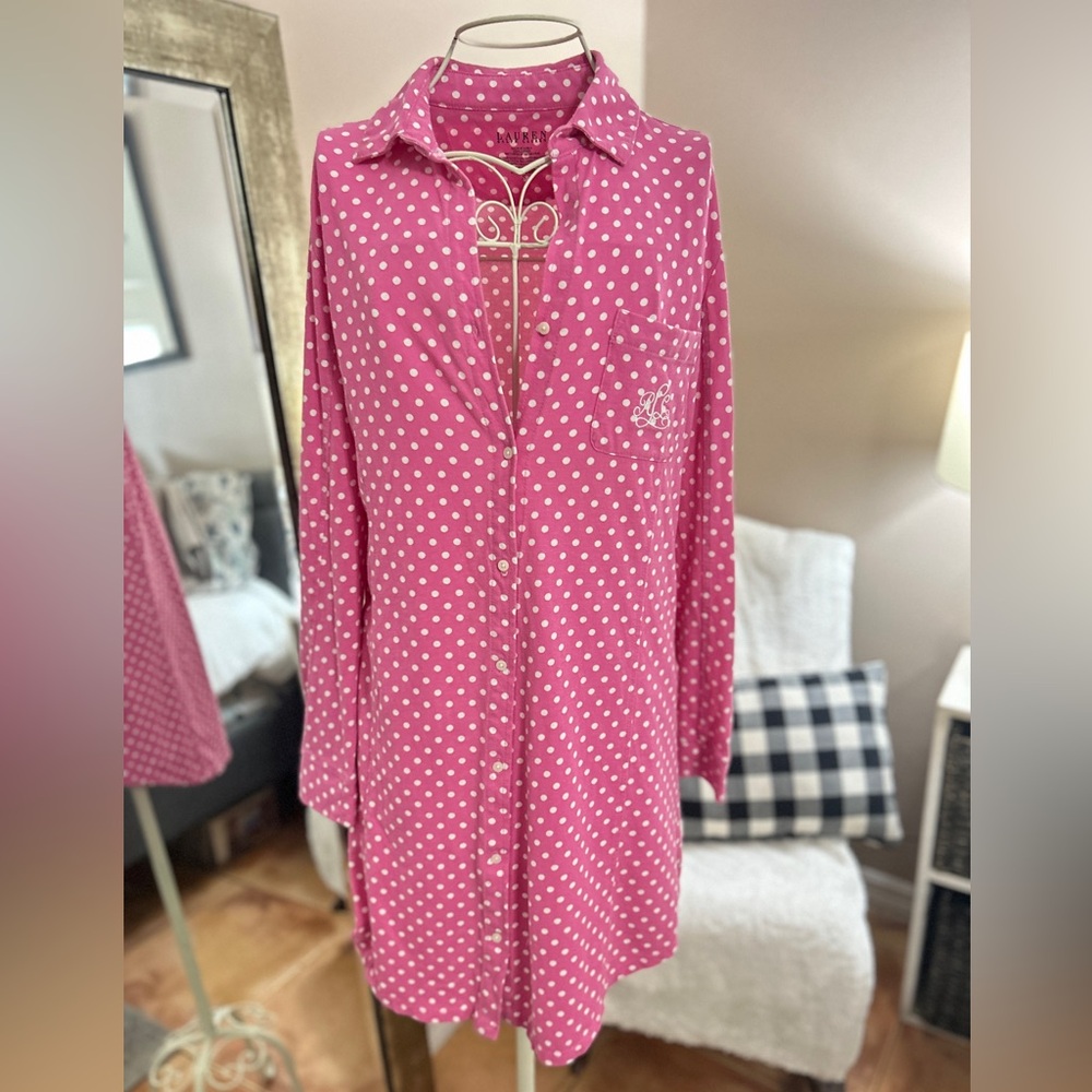 🎄 Ralph Lauren Pink Polka Dot Night Shirt – Holiday Cozy Chic 🎄